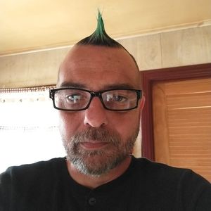 Meet your Posher, Bennie